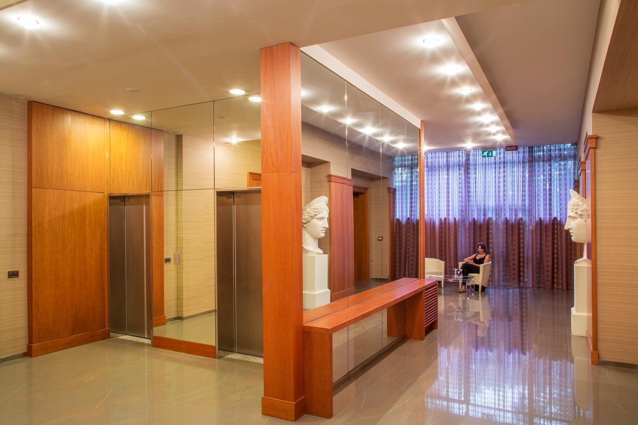 Enea Hotel Pomezia Kültér fotó